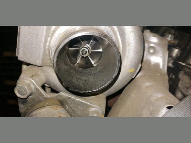 bontott PEUGEOT PARTNER Motor (Fűzött blokk hengerfejjel)