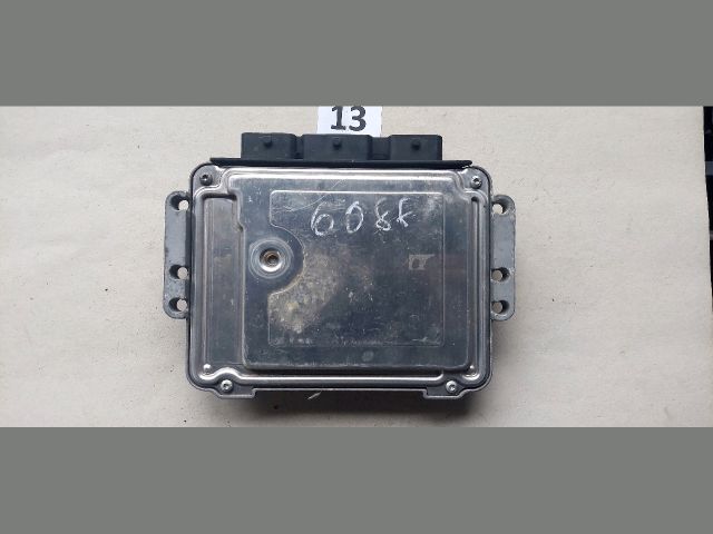 bontott PEUGEOT PARTNER Motorvezérlő