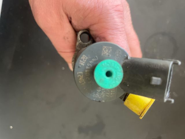 bontott PEUGEOT PARTNER Porlasztó (1 db)