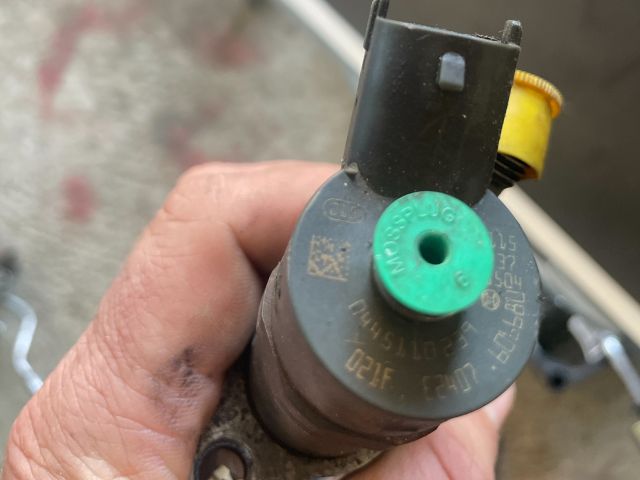 bontott PEUGEOT PARTNER Porlasztó (1 db)