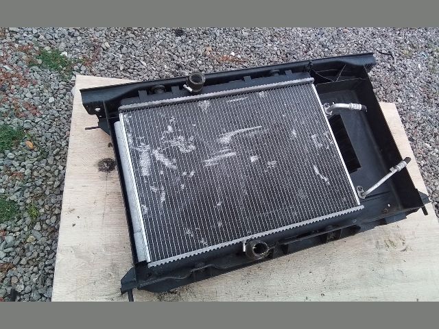 bontott PEUGEOT PARTNER Komplett Homlokfal (Részeivel)