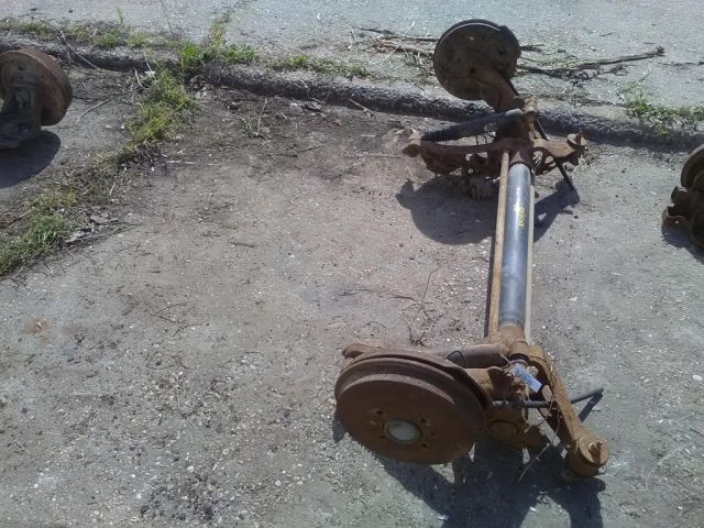 bontott PEUGEOT PARTNER Hátsó Híd (Dobfékes)