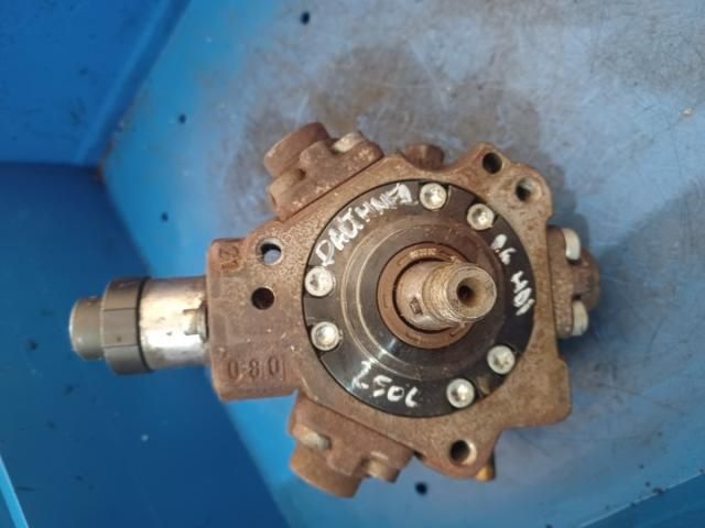 bontott PEUGEOT PARTNER Nagynyomású Szivattyú