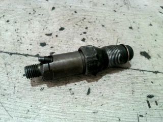 bontott PEUGEOT PARTNER Porlasztó (1 db)