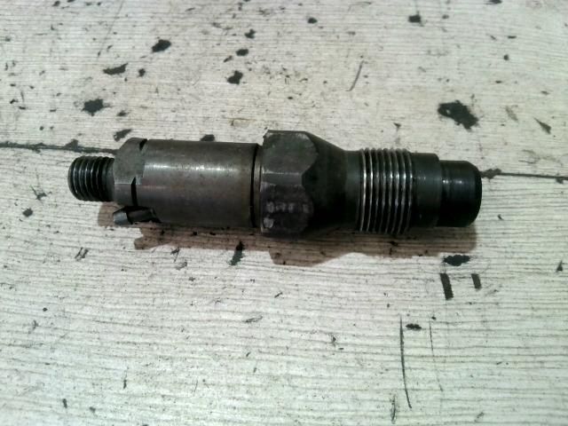 bontott PEUGEOT PARTNER Porlasztó (1 db)