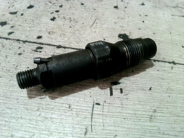 bontott PEUGEOT PARTNER Porlasztó (1 db)