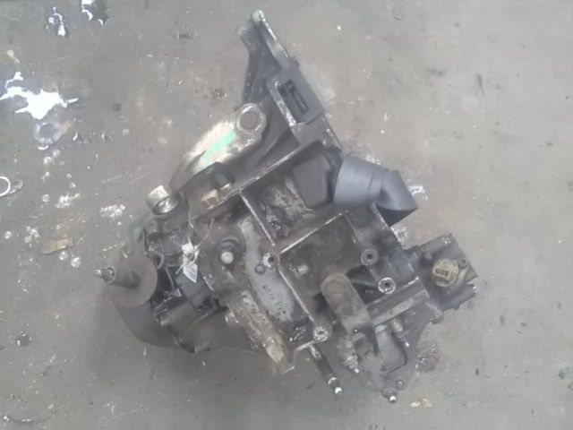 bontott PEUGEOT PARTNER Váltó (Mechanikus)