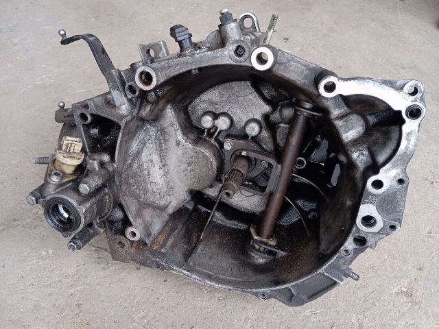bontott PEUGEOT PARTNER Váltó (Mechanikus)