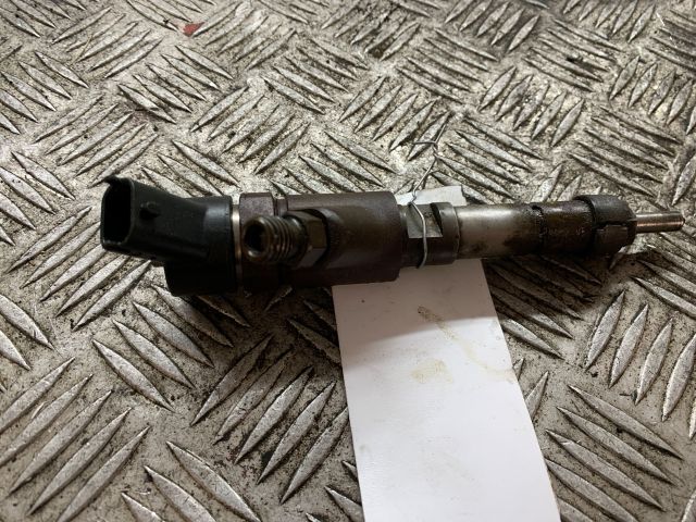 bontott PEUGEOT PARTNER Porlasztó (1 db)