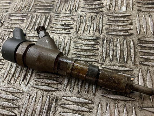 bontott PEUGEOT PARTNER Porlasztó (1 db)