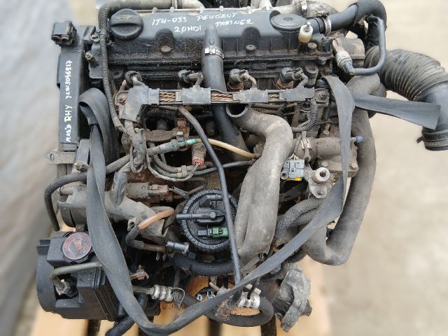 bontott PEUGEOT PARTNER Szelepfedél