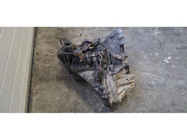 bontott PEUGEOT PARTNER Váltó (Mechanikus)