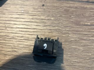 bontott PEUGEOT PARTNER Ablakemelő Kapcsoló (Pozíciófüggetlen)