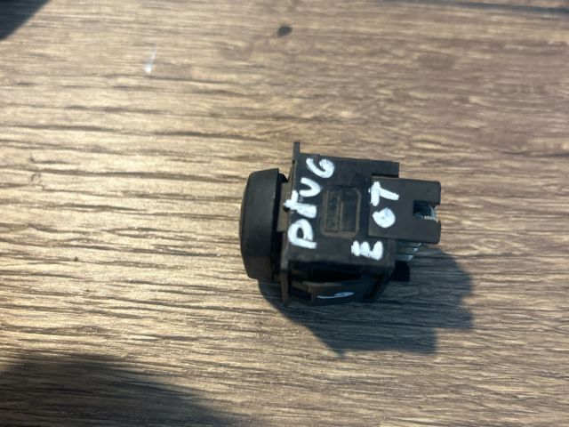 bontott PEUGEOT PARTNER Ablakemelő Kapcsoló (Pozíciófüggetlen)