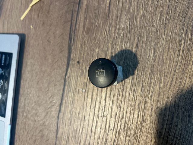 bontott PEUGEOT PARTNER Ablakfűtés Kapcsoló