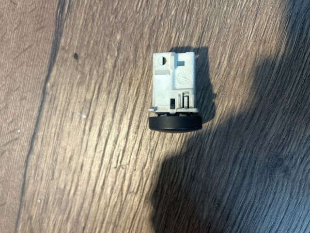 bontott PEUGEOT PARTNER Ablakfűtés Kapcsoló