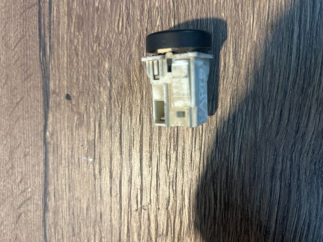 bontott PEUGEOT PARTNER Ablakfűtés Kapcsoló