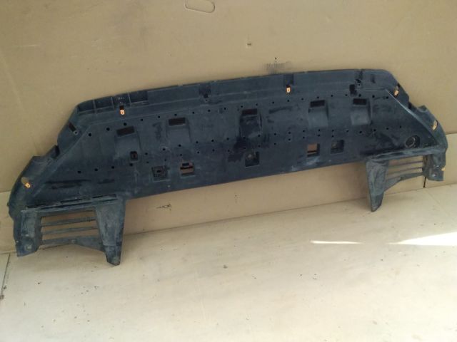 bontott PEUGEOT PARTNER Alsó Motorburkolat