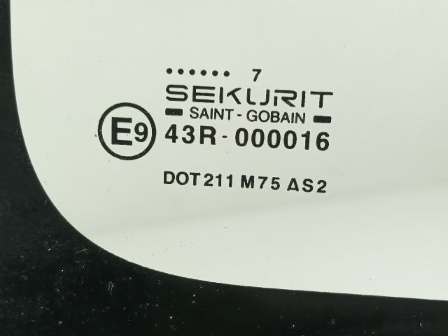 bontott PEUGEOT PARTNER Bal C Oszlop Oldalablak Üveg