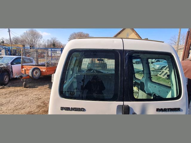 bontott PEUGEOT PARTNER Bal Csomagtérajtó Ablak