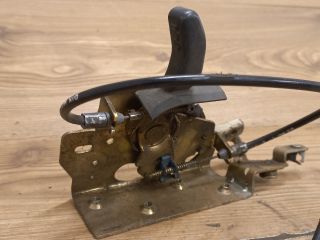 bontott PEUGEOT PARTNER Bal Csomagtérajtó Zárszerkezet