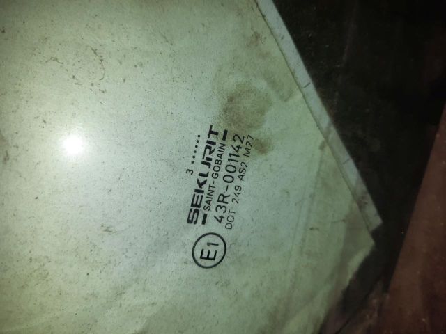 bontott PEUGEOT PARTNER Bal első Ablak