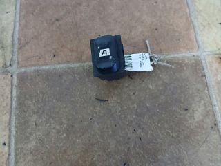 bontott PEUGEOT PARTNER Bal első Ablakemelő Kapcsoló