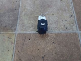 bontott PEUGEOT PARTNER Bal első Ablakemelő Kapcsoló