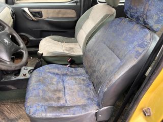 bontott PEUGEOT PARTNER Bal első Ajtó Kárpit