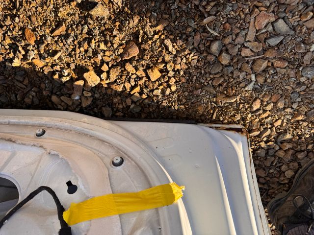 bontott PEUGEOT PARTNER Bal első Ajtó (Üres lemez)