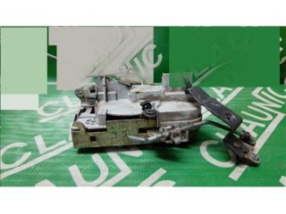 bontott PEUGEOT PARTNER Bal első Ajtózár