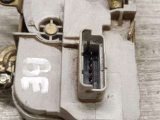 bontott PEUGEOT PARTNER Bal első Ajtózár