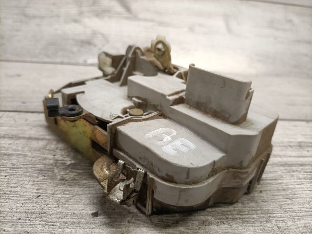 bontott PEUGEOT PARTNER Bal első Ajtózár