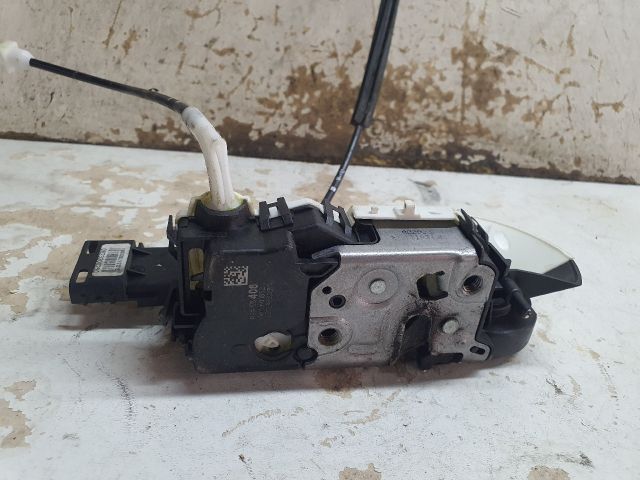 bontott PEUGEOT PARTNER Bal első Ajtózár