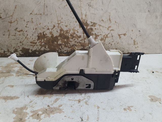 bontott PEUGEOT PARTNER Bal első Ajtózár