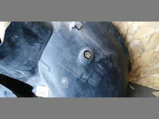 bontott PEUGEOT PARTNER Bal első Dobbetét (Kerékjárati, Műanyag)