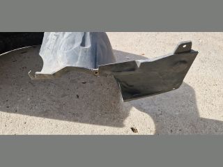 bontott PEUGEOT PARTNER Bal első Első Dobbetét (Kerékjárati, Műanyag)