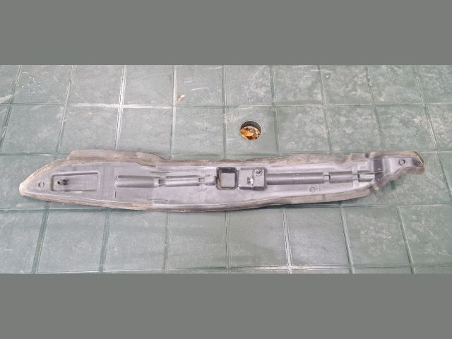 bontott PEUGEOT PARTNER Bal első Sárvédő Zajszigetelés