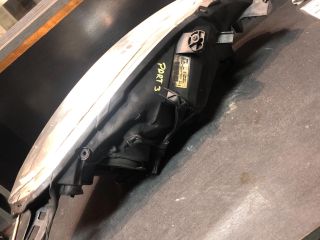 bontott PEUGEOT PARTNER Bal Fényszóró