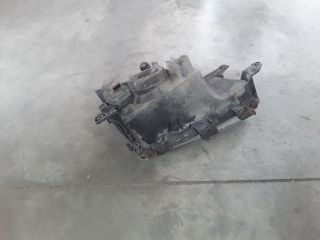 bontott PEUGEOT PARTNER Bal Fényszóró