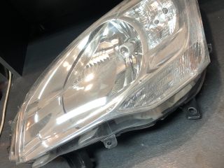 bontott PEUGEOT PARTNER Bal Fényszóró