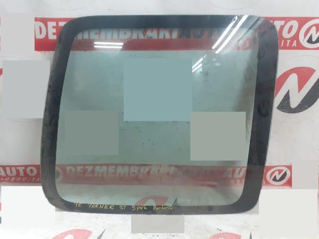 bontott PEUGEOT PARTNER Bal hátsó Ablak