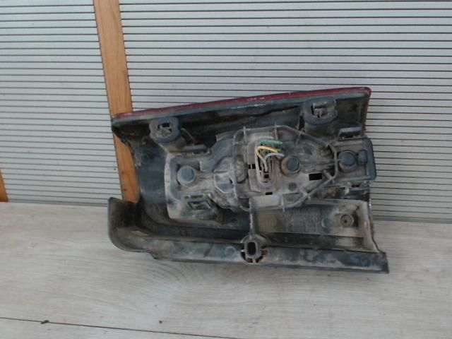 bontott PEUGEOT PARTNER Bal Hátsó Lámpa