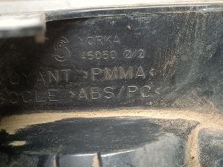 bontott PEUGEOT PARTNER Bal Hátsó Lámpa