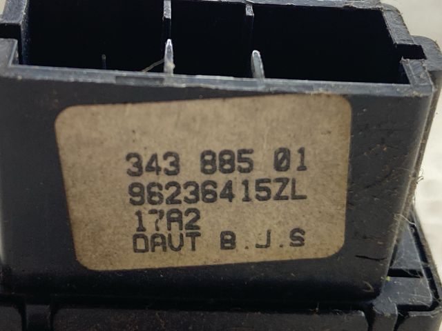 bontott PEUGEOT PARTNER Bal Kormánykapcsoló Irányjelző