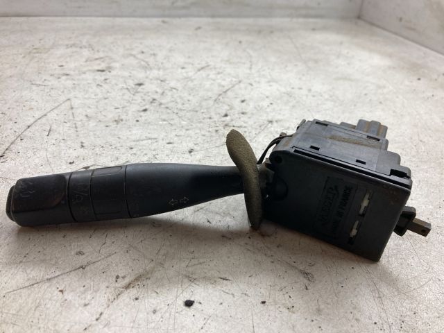 bontott PEUGEOT PARTNER Bal Kormánykapcsoló Irányjelző