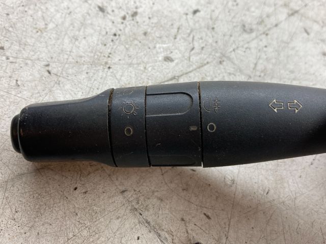 bontott PEUGEOT PARTNER Bal Kormánykapcsoló Irányjelző