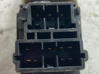 bontott PEUGEOT PARTNER Bal Kormánykapcsoló Irányjelző