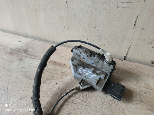 bontott PEUGEOT PARTNER Bal Tolóajtó Zárszerkezet