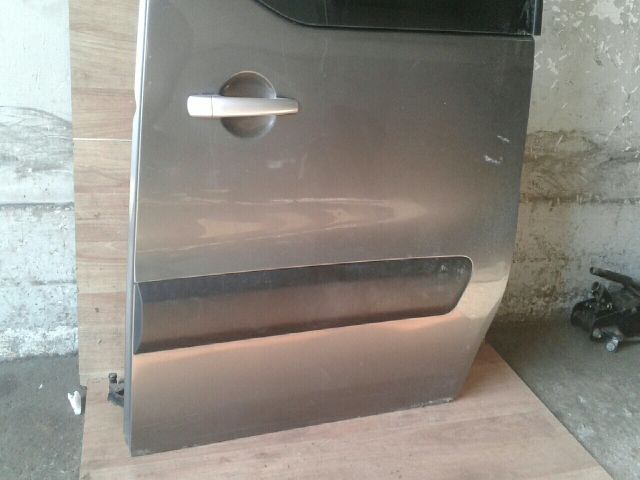 bontott PEUGEOT PARTNER Bal Tolóajtó Zárszerkezet